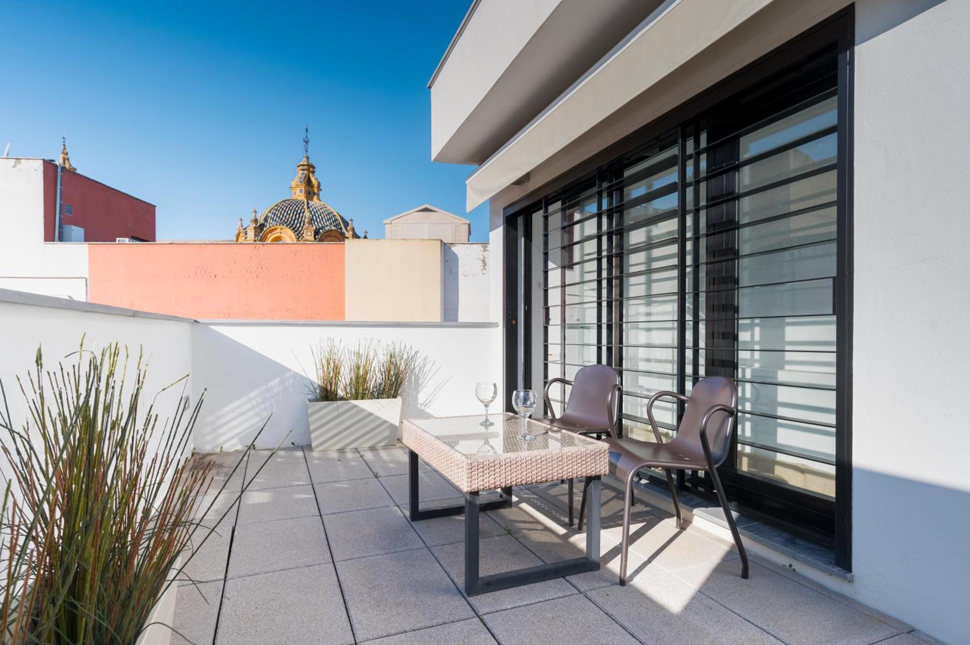 Attic With Terrace- 1Bd 1Bth- Corral Del Rey Διαμέρισμα Σεβίλλη Εξωτερικό φωτογραφία